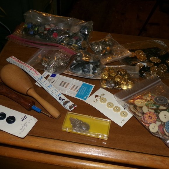bag of sewing notion. new & old - Picture 1 of 5